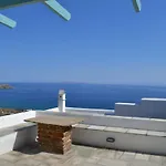 Ioanna Tinos
