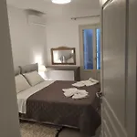 Ioanna Tinos Kır Evi