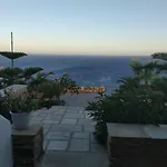 Ioanna Tinos Kır Evi *