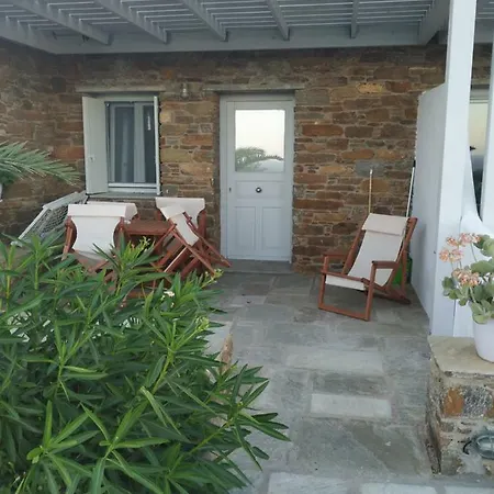 Ioanna Tinos Kır Evi Kionia