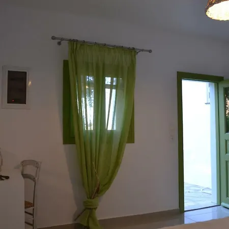 Kır Evi Ioanna Tinos *