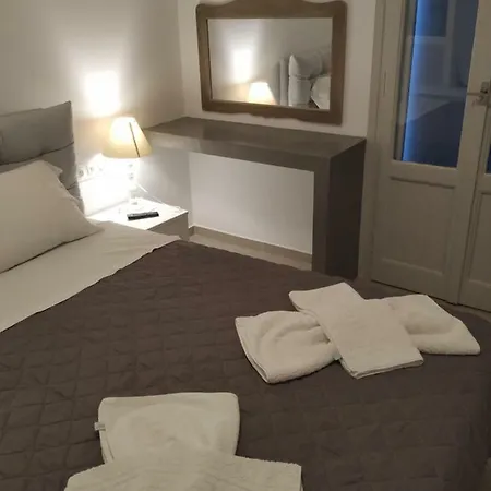 Ioanna Tinos * Kionia