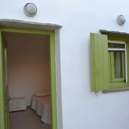 Ioanna Tinos Séjour à la campagne Kionia