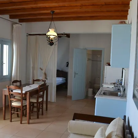 Ioanna Tinos * Kionia