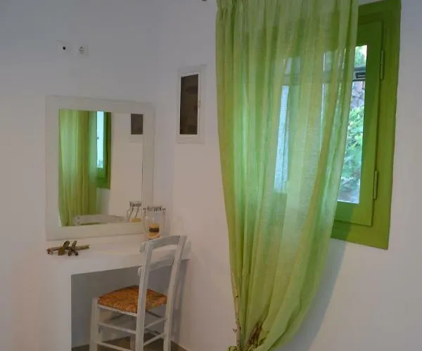 Ioanna Tinos Εξοχικό σπίτι Κιόνια