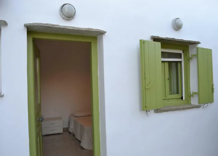 Ioanna Tinos Εξοχικό σπίτι Κιόνια