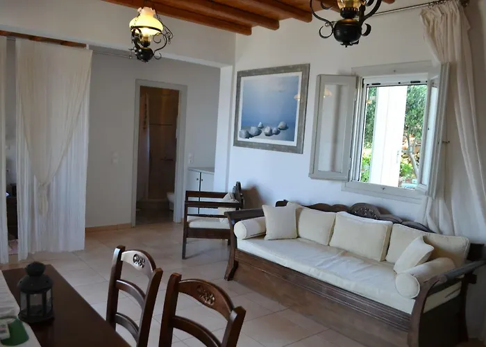 Ioanna Tinos * Kionia